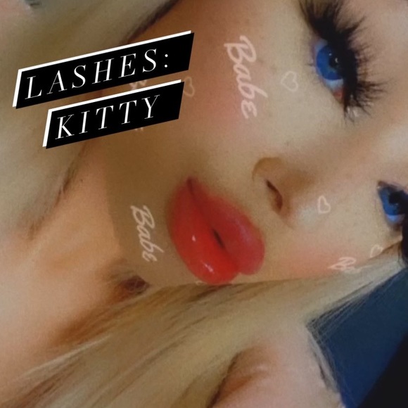 LashPlug Lashes - Picture 3 of 3